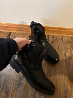 3M Thinsulate Men's Black Zip Boots
